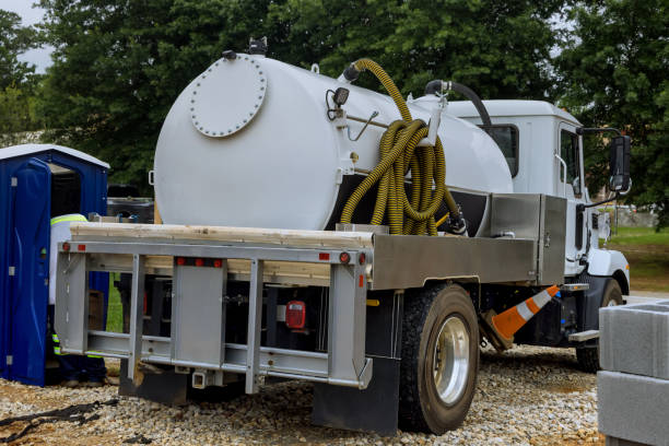 Portable Toilet Options We Offer in Bellevue, KY